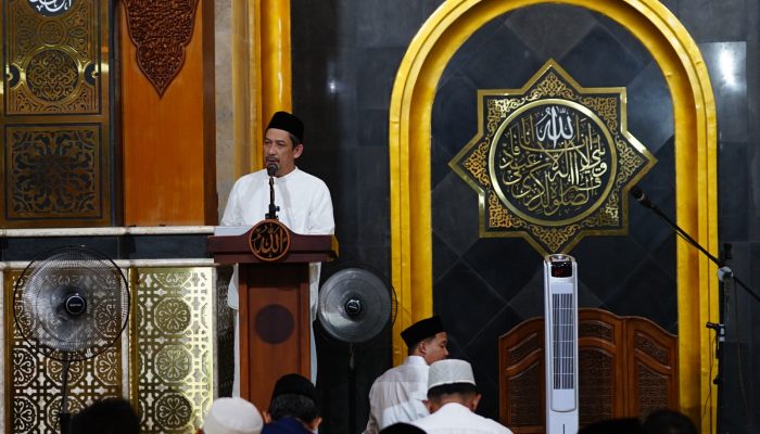 PJ Wali Kota Palopo Singgung PSU di Malam Pertama Tarawih