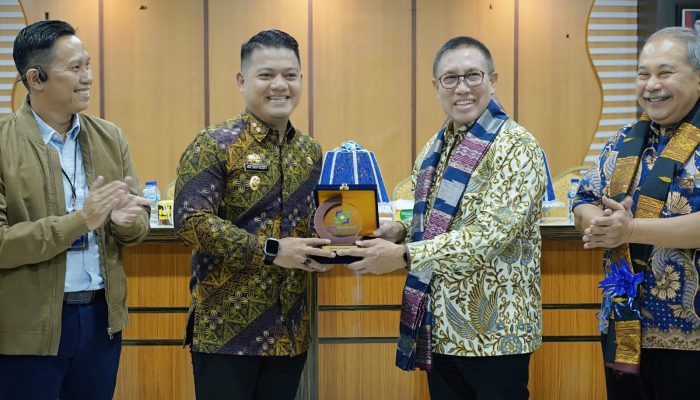 Wabup Dhevy Bijak Dampingi Ketua Dewas BPJS Tinjau Layanan Rumah Sakit