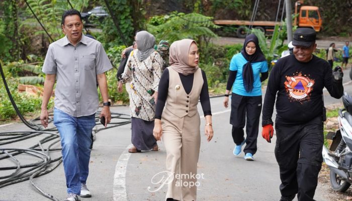 Wali Kota Palopo Tinjau Pembersihan Longsor di Latuppa