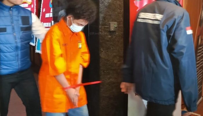 Pemuda Minahasa Diduga Bjorka Ditangkap Polisi Siber