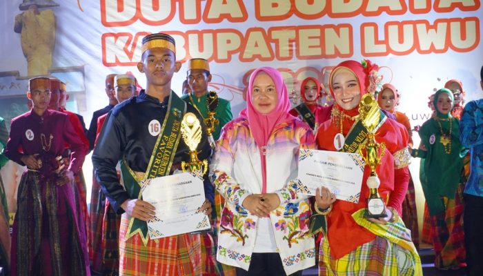 19 Finalis Tampil Memukau di Grand Final Duta Budaya Luwu 2025