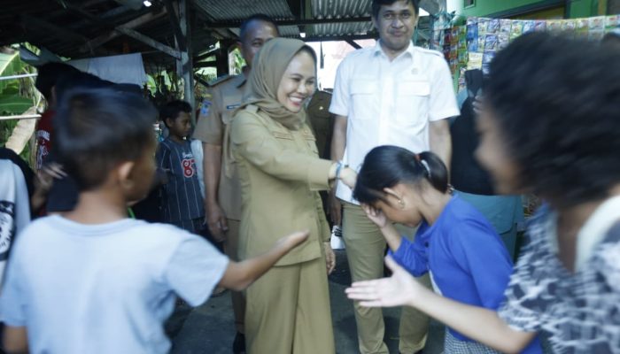 Wali Kota Palopo Tinjau Lorong 3 Sabbang Paru, Ajak Warga Jaga Kebersihan dan Keselamatan