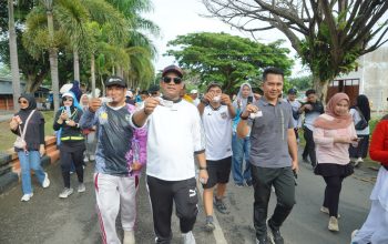 HUT KORPRI ke-54, Pemkab Luwu Gelar Jalan Santai dan Senam Bersama