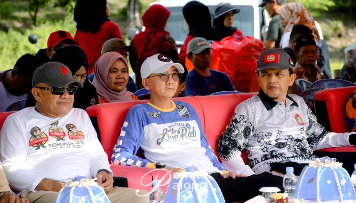 Staf Ahli Wali Kota Palopo Hadiri Porseni PGRI II Telluwanua