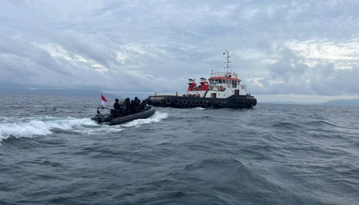 TNI AL Cegat Dua Kapal Pengangkut Nikel Tujuan Morowali