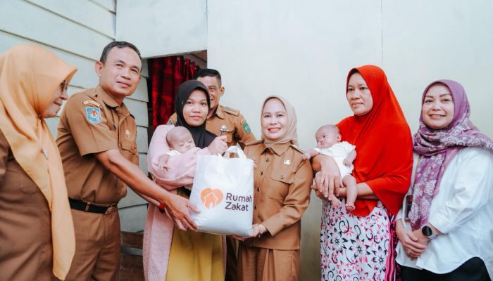 Pemkot Palopo Salurkan PMT, Naili: Anak Sehat, Keluarga Kuat, Palopo Maju