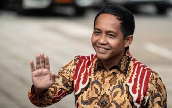 Raja Juli Antoni Siap Dievaluasi Terkait Penanganan Bencana Sumatra