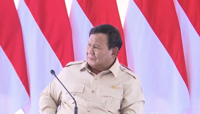 Trauma Bantuan “Palsu”, Prabowo Perketat Mekanisme Sumbangan untuk Korban Bencana