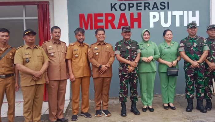 Wabup Luwu Dampingi Pangdam Hasanuddin Tinjau Pembangunan Koperasi Desa Tampa