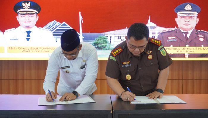 Pemkab dan Kejari Luwu Teken MoU Bidang Perdata dan Tata Usaha Negara