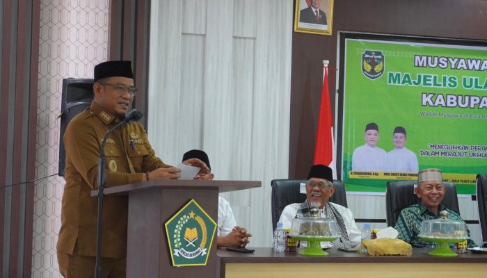 Buka Musda MUI, Bupati Luwu Berangkatkan 50 Imam Masjid Umrah Tahun Ini