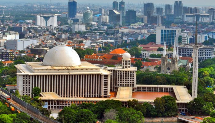 Ruang CCTV Masjid Istiqlal Terbakar Saat Tarawih Perdana