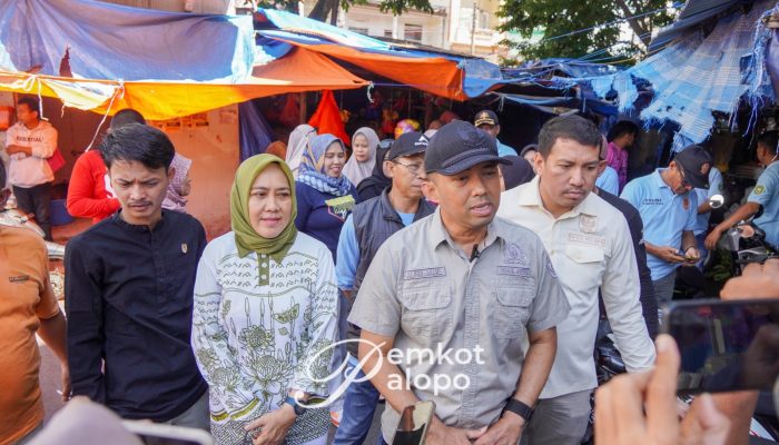 Monitoring Pusat Niaga Palopo, Harga Ayam Naik Tipis, Stok Beras Aman