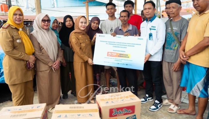 Pasca-Kebakaran Pasar Andi Tadda, Naili Trisal Pastikan Bantuan Tersalurkan