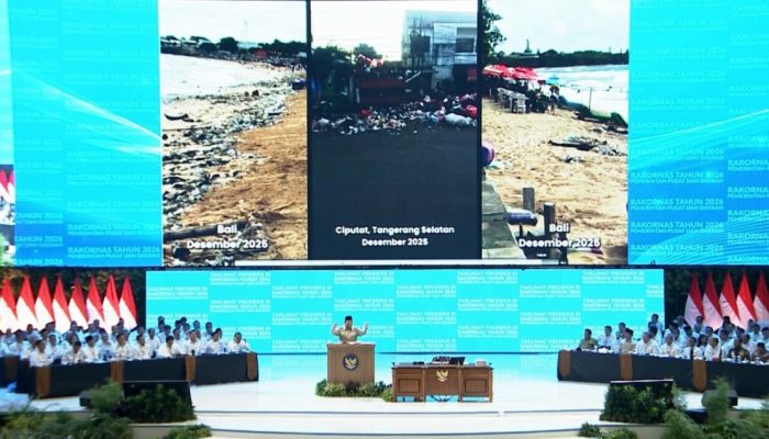 Dapat Laporan “Bali So Dirty”, Prabowo Semprot Gubernur dan Bupati di Rakornas