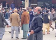 Bom Bunuh Diri Guncang Masjid Islamabad Iran, 31 Jemaah Tewas Saat Salat