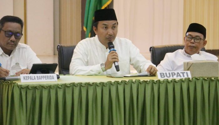 Bupati Luwu Utara Targetkan 500 Keluarga di Luwu Utara Keluar dari Kemiskinan