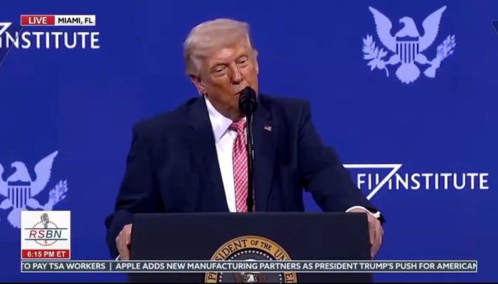 Ejekan Kasar Donald Trump untuk Pangeran MBS Bikin Heboh