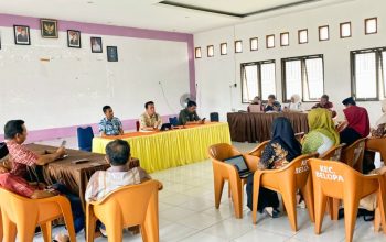 Evaluasi Data KPM, Camat Belopa Minta Penyaluran Bansos Transparan dan Tepat Sasaran