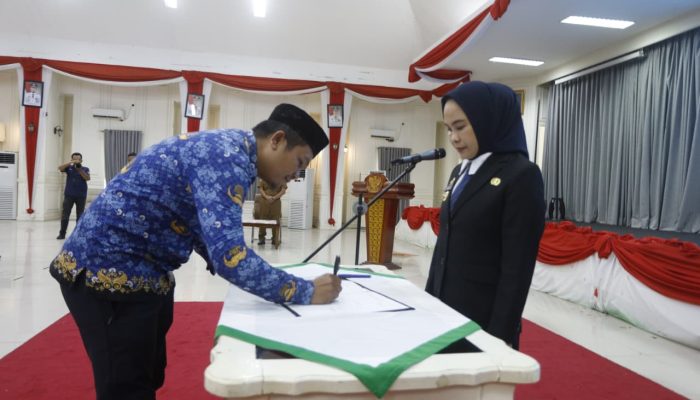 Wali Kota Palopo Kukuhkan 95 Pejabat Administrator dan Pengawas