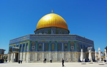Hilangnya Semarak Idulfitri: Masjid Al-Aqsa Dibarikade, Pedagang Palestina Dilarang Berjualan