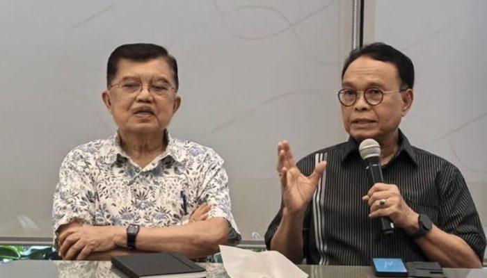 Nasihat Jk untuk Jokowi: Sudahlah, Kasih Lihat Saja Ijazah Aslinya