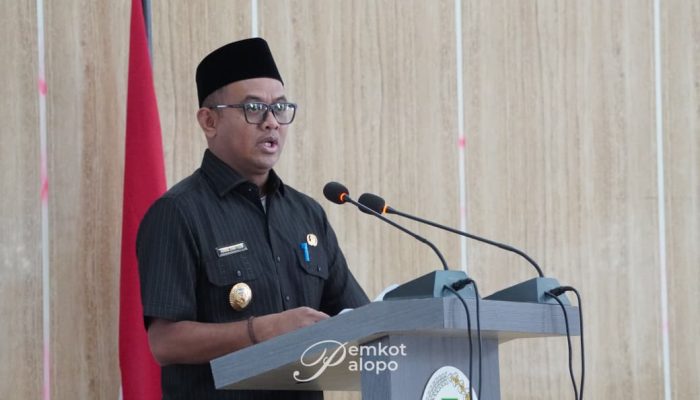 Wawali Akhmad Syarifuddin Serahkan LKPJ Wali Kota Palopo Tahun 2025 ke DPRD