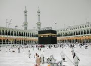 Rapat dengan Komisi VIII DPR, Menhaj Hentikan Sementara Diskusi Sistem ‘War Tiket’