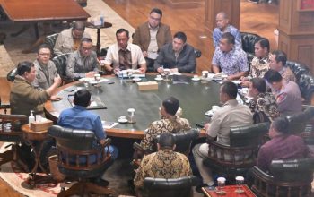 Kumpulkan Kabinet Merah Putih di Hambalang, Prabowo Bahas Geopolitik Hingga Hilirisasi