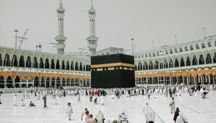 Luar Biasanya Hari Arafah: Amalan Terbaik yang Melampaui Jihad di Jalan Allah