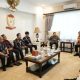 Ide Unik Wali Kota Makassar Sambut Sensus Ekonomi: Tanam Pohon Bersama Petugas BPS