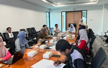 Gandeng PKBI Sulsel, Pemkot Makassar Masifkan Kampanye Pencegahan HIV/AIDS di Sekolah Gandeng PKBI Sulsel, Pemkot Makassar Masifkan Kampanye Pencegahan HIV/AIDS di Sekolah