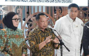 Kemendagri dan KPK Gelar Safari Antikorupsi ke Seluruh Provinsi Kemendagri dan KPK Gelar Safari Antikorupsi ke Seluruh Provinsi