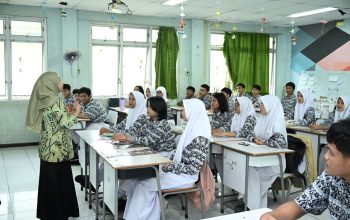 Kemendikdasmen Matangkan Konsep Sekolah Terintegrasi untuk Pemerataan Mutu Pendidikan Kemendikdasmen Matangkan Konsep Sekolah Terintegrasi untuk Pemerataan Mutu Pendidikan