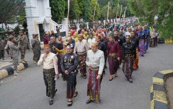 HUT ke-67 Luwu Berbalut Kesakralan: Pemkab Gelar Ritual Adat Mallekke Wai