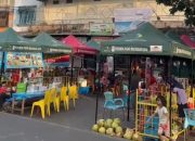 Pindah dari Benteng Rotterdam, Nasib Baru Pedagang Es Kelapa Muda di Pasar Kampung Baru