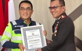 Sinergi Tingkatkan Pelayanan Masyarakat, Dirut Masmindo Raih Penghargaan Polres Luwu