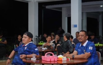 Kenakan Jersei Prancis Bupati Luwu Nikmati Laga Semifinal Piala Dunia Bersama Masyarakat