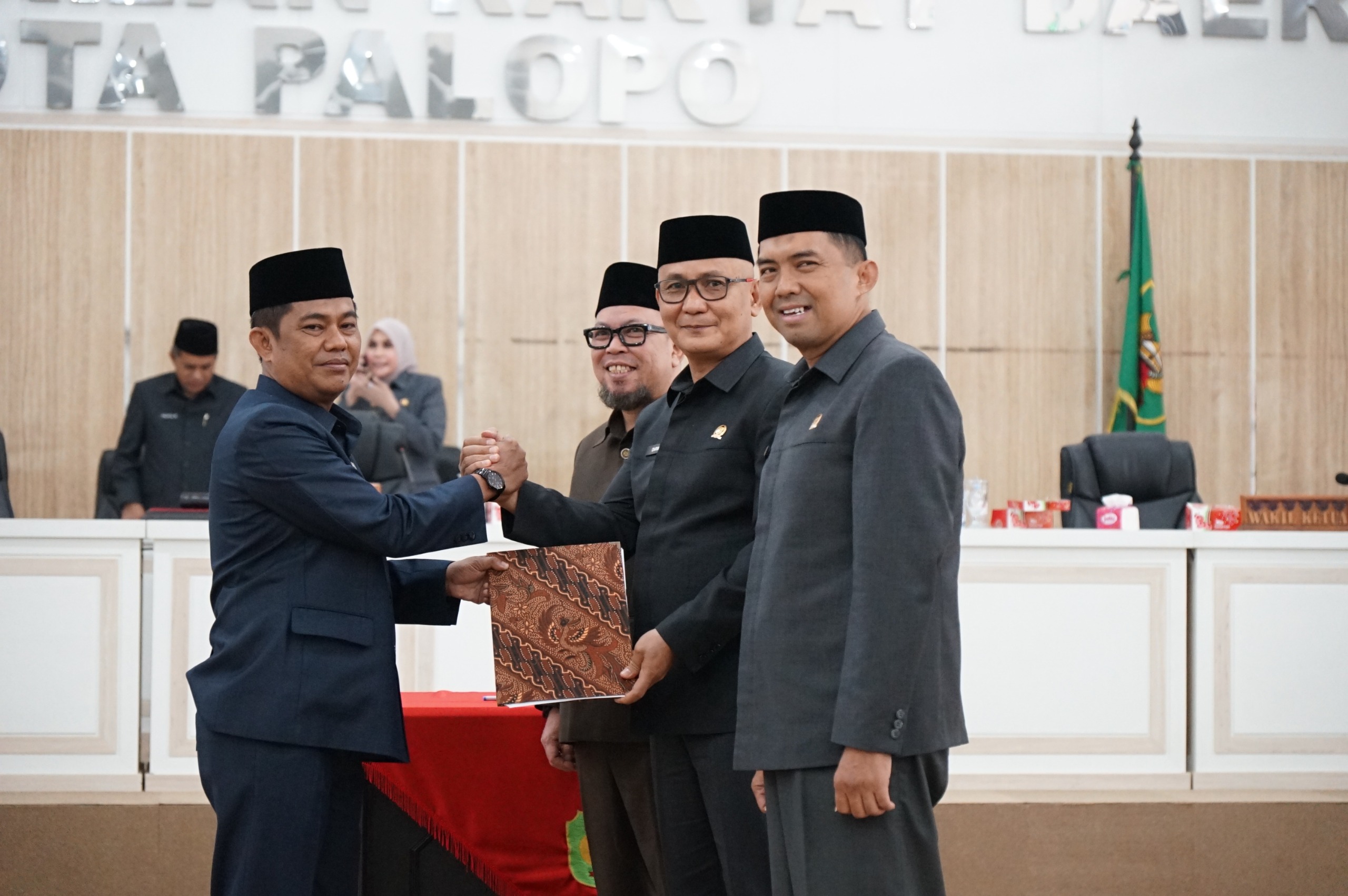 Pemkot dan DPRD Palopo Sepakati Perda Pembinaan Anak Jalanan dan Gelandangan