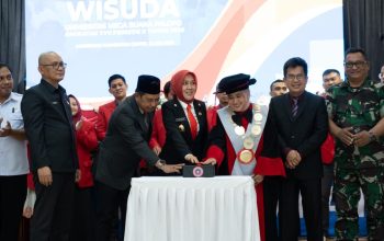 Hadiri Wisuda UMB Palopo, Asisten Perekonomian Sampaikan Apresiasi Pemkot untuk Lulusan