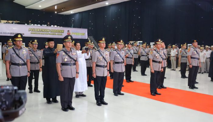 Kapolda Sulsel Pimpin Sertijab Kapolres Luwu dan Palopo