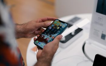Mengapa Harga HP dan Laptop Mahal pada 2026? Ini Penyebabnya Mengapa Harga HP dan Laptop Mahal pada 2026? Ini Penyebabnya
