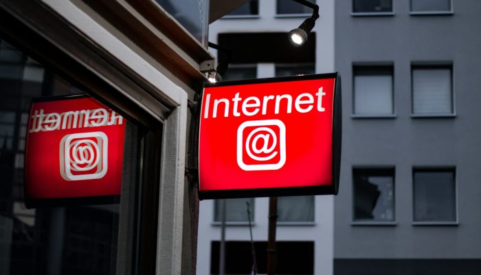 Kabar Gembira! MK Putuskan Sisa Kuota Internet Tidak Boleh Hangus Lagi