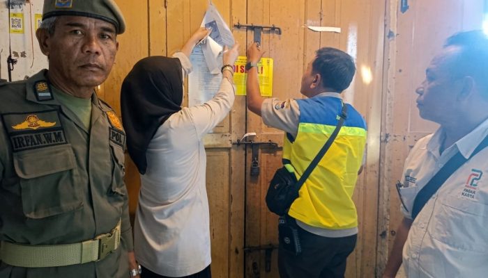 Menunggak Sewa hingga Lima Tahun, Kios di Pasar Niaga Daya Mulai Disegel