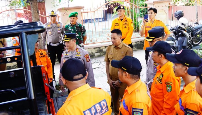 Antisipasi Karhutla, Polres Palopo Gelar Apel Kesiapsiagaan dan Cek Peralatan