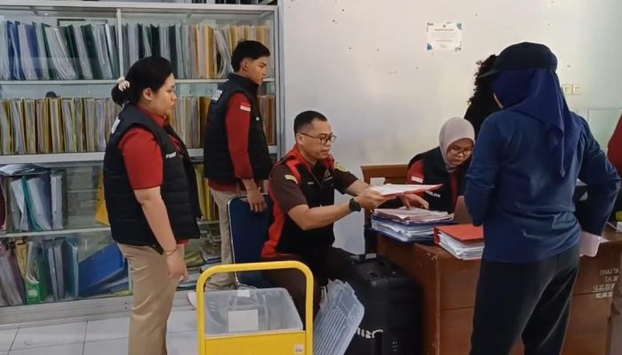 Geledah Kantor Dinas PUPR Palopo, Kejari Buru Tersangka Korupsi Proyek Lapangan Gaspa