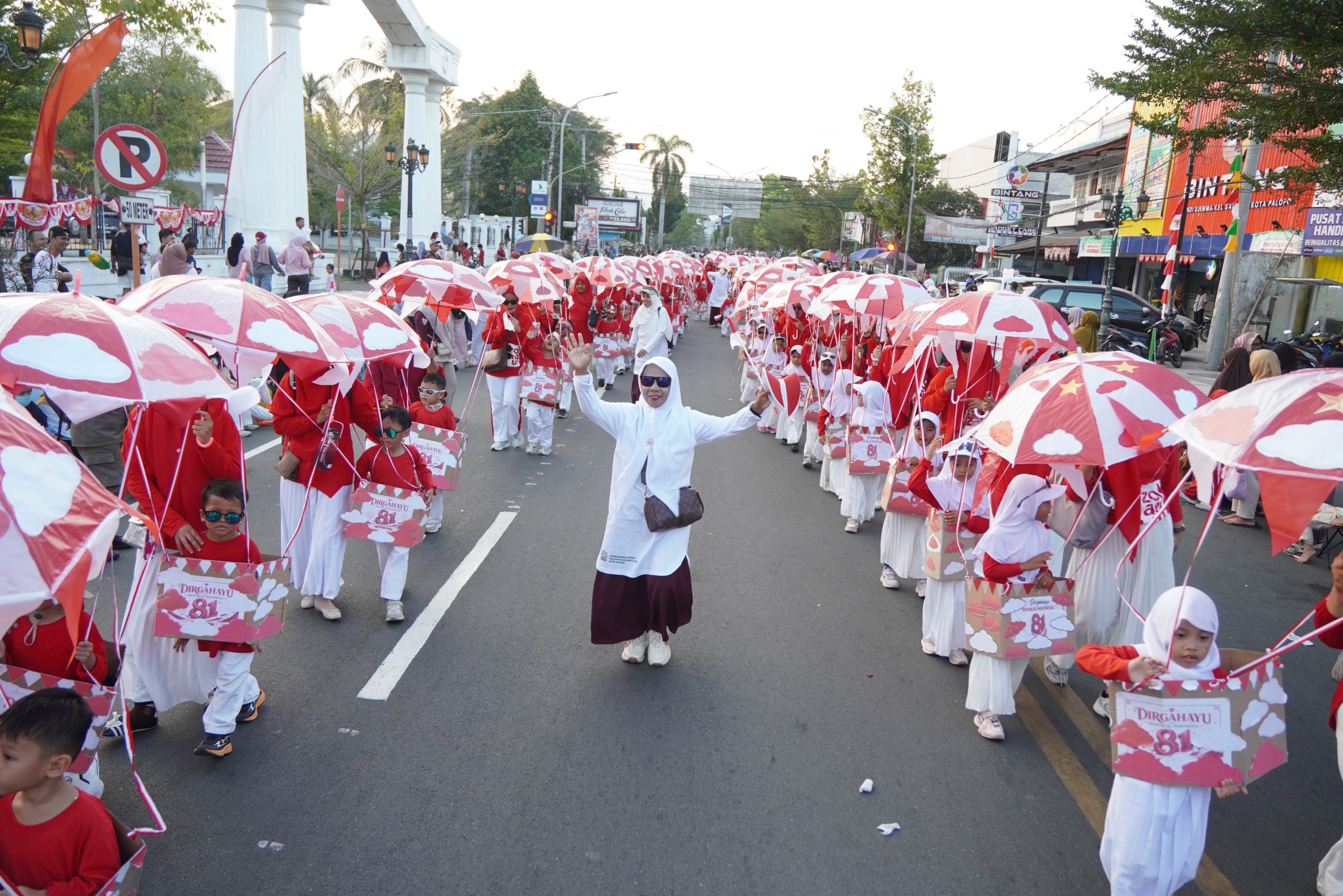 Ratusan Anak Meriahkan Karnaval TK Se-Kota Palopo