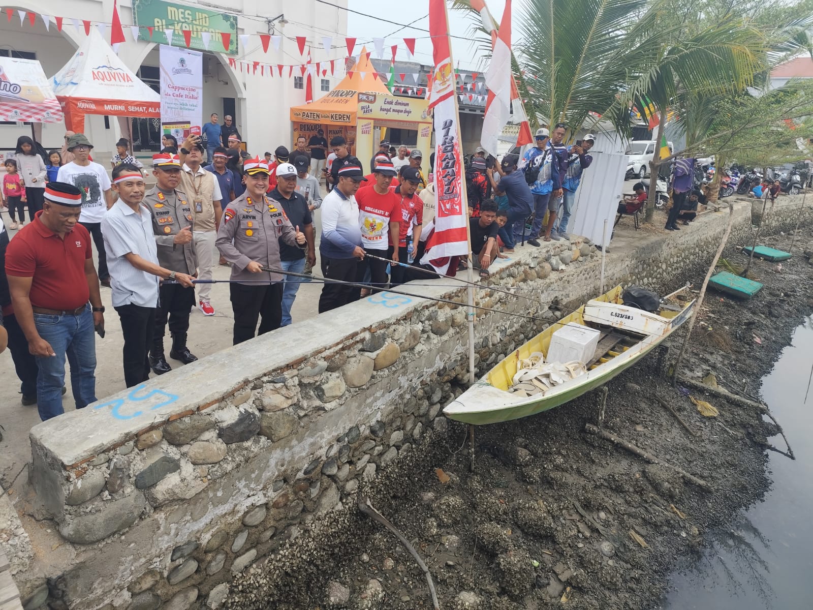 Serunya Warga Palopo Rayakan HUT RI dengan Lomba Mancing Ikan Baronang yang Penuh Kejutan