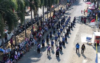 Kominfo-SP Luwu Tampil Kompak dalam Gerak Jalan Indah HUT ke-81 RI