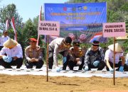 Kapolda Sulsel Tanam Bawang Putih di Bantaeng